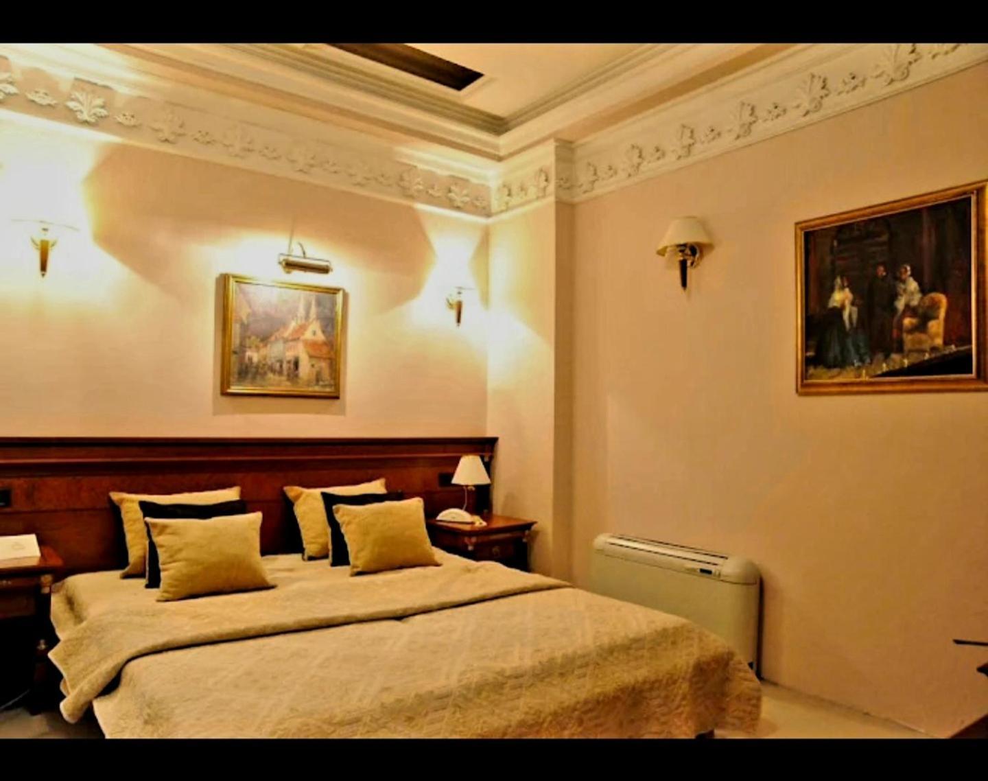 Hotel Elsa Skopje Buitenkant foto